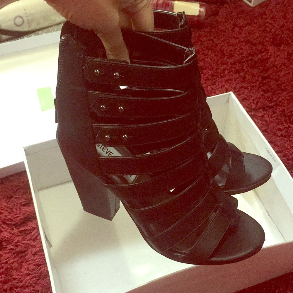❤️STEVE MADDEN💋 heels 👑 PETRA BLACK💋 size 7